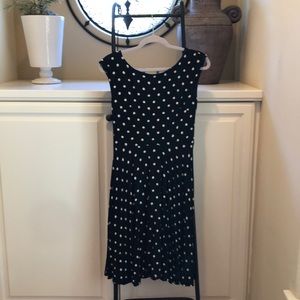 NWOT LOFT dress, black & white, cute back with tie